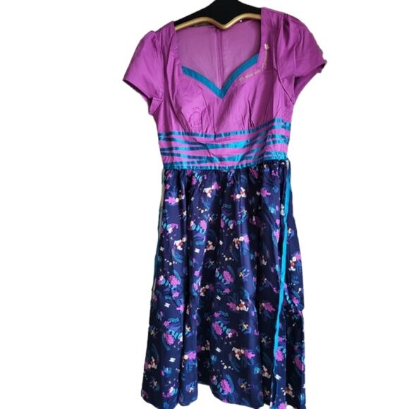 Disney Dress Shop Alice in Wonderland Rockabilly Retro Dress Size Medium New! - Picture 4 of 10